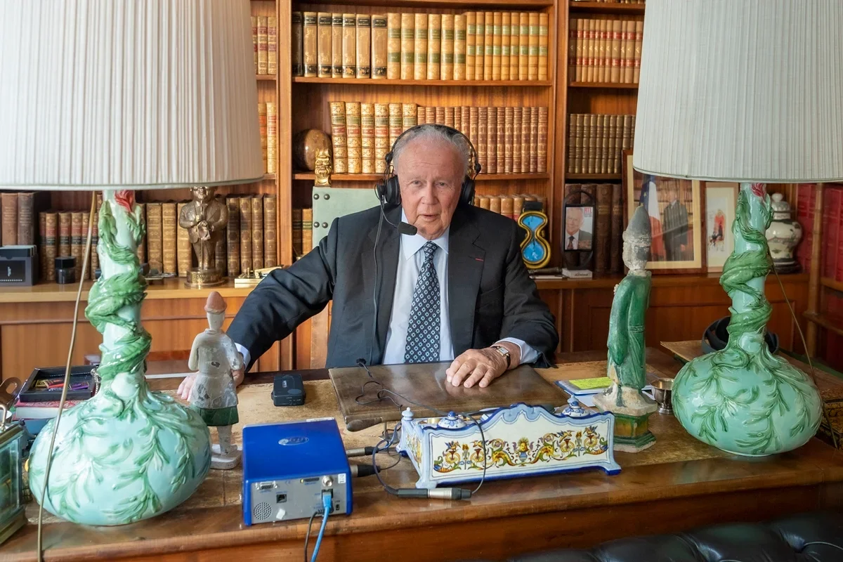 Philippe Bouvard: lenda de Les Grosses Têtes morre aos 96