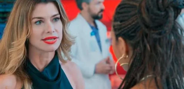 Por Você: Bela denunciada ao Conselho e corre por guarda