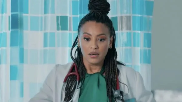 Por Você: Pérola desmaia diante da filha após discussão com Vanessa
