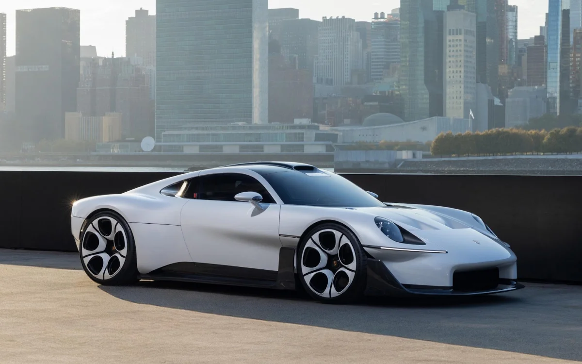 Porsche Mission S antecipa superesportivo com motor central
