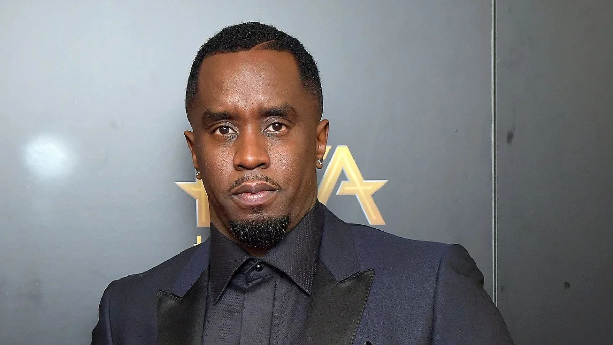 Processo de ex-ator mirim amplia crise jurídica de Sean Combs