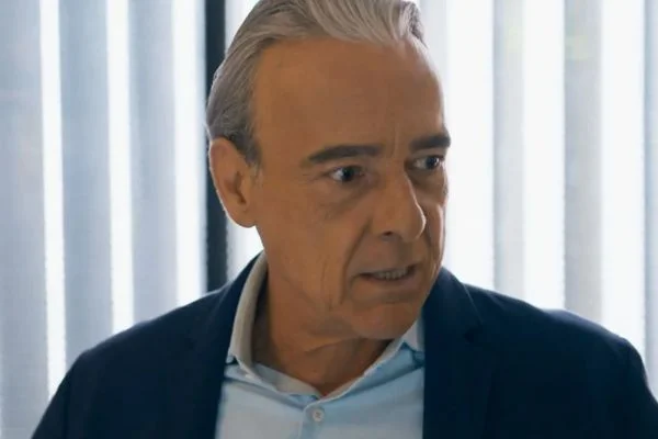 Quem Ama Cuida: Ademir pede divórcio para recuperar