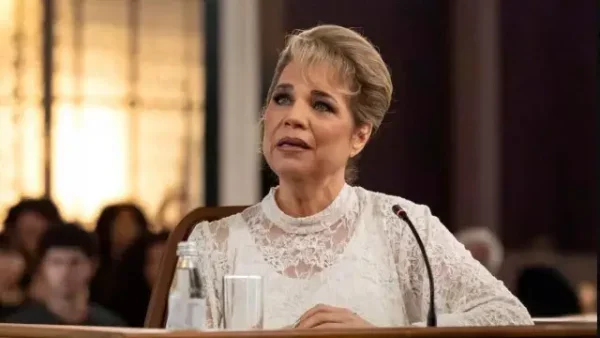 Quem Ama Cuida: César encontra laudos originais do assassinato