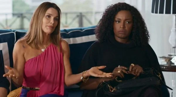 Quem Ama Cuida: Silvana acusa Fábia de caso com Arthur