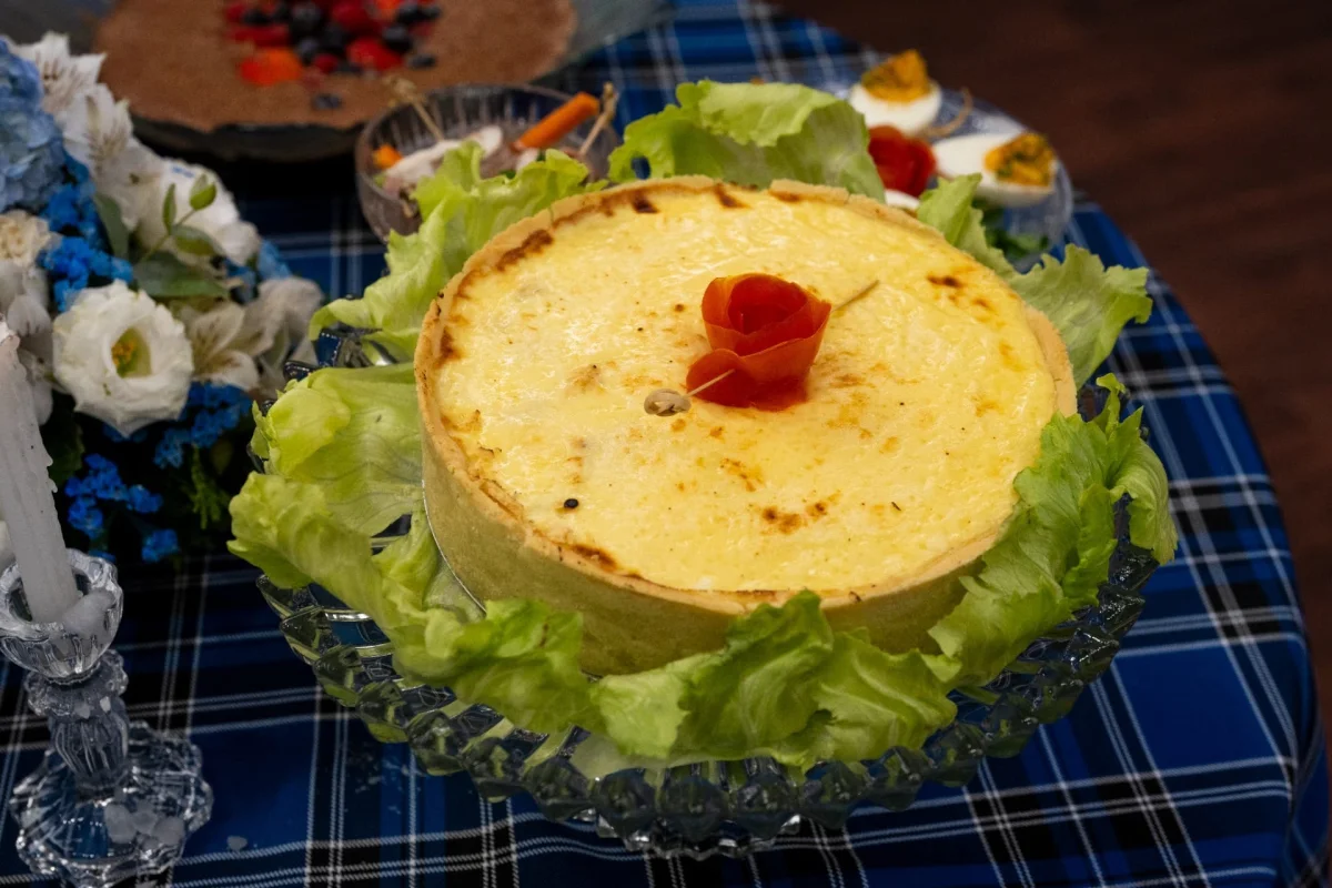 Quiche de frango com queijo: versão do MasterChef com 600 g de peito