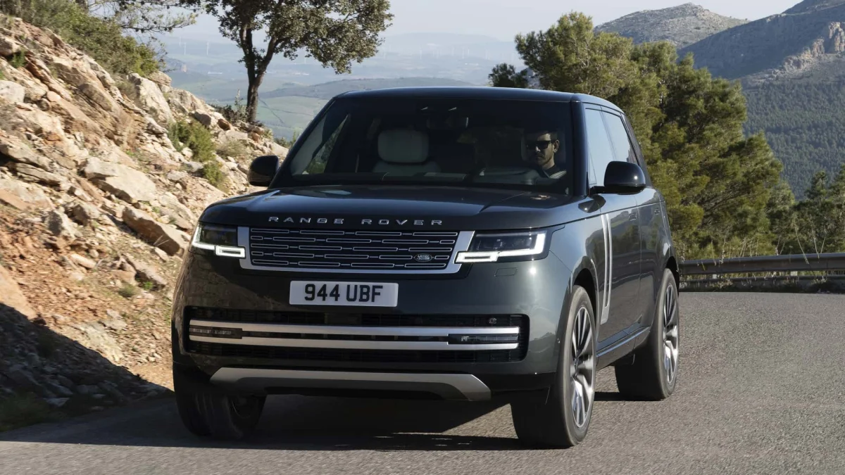 Range Rover elétrico: JLR confirma lançamento no Brasil