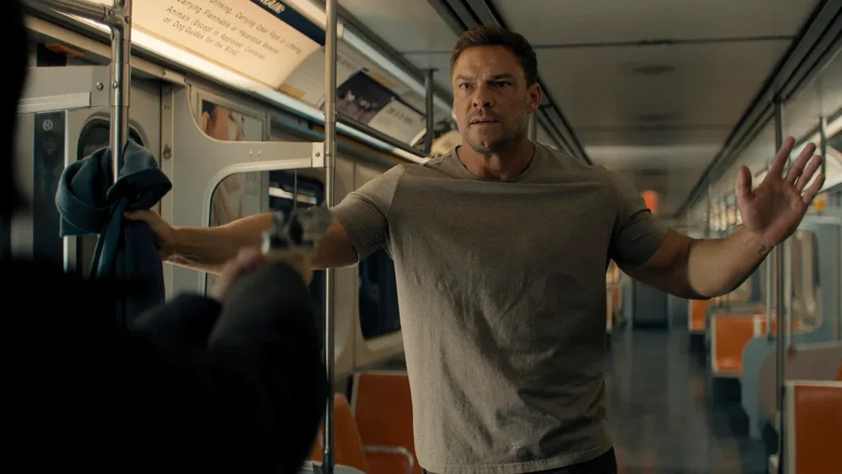 Reacher: estreia da temporada 4 em 12/08/2026 chega com três episódios eletrizantes