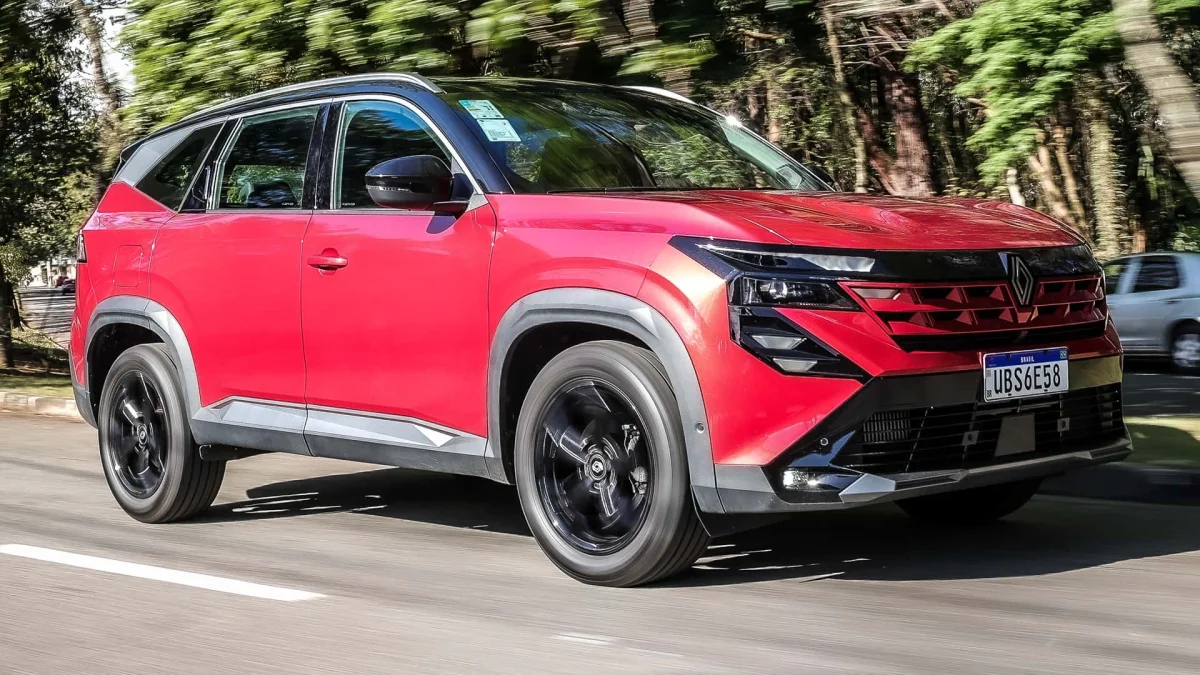 Renault Boreal: 1º carro nacional com Gemini abre vidros por voz