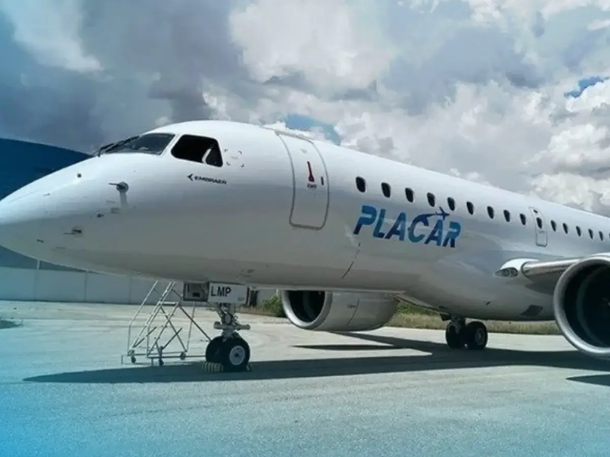 Retaliação: família Lamacchia veta avião da Placar ao Vasco