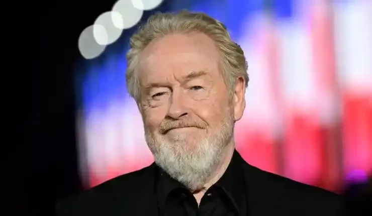 Ridley Scott se descreve como 'influencer' em vez de cineasta