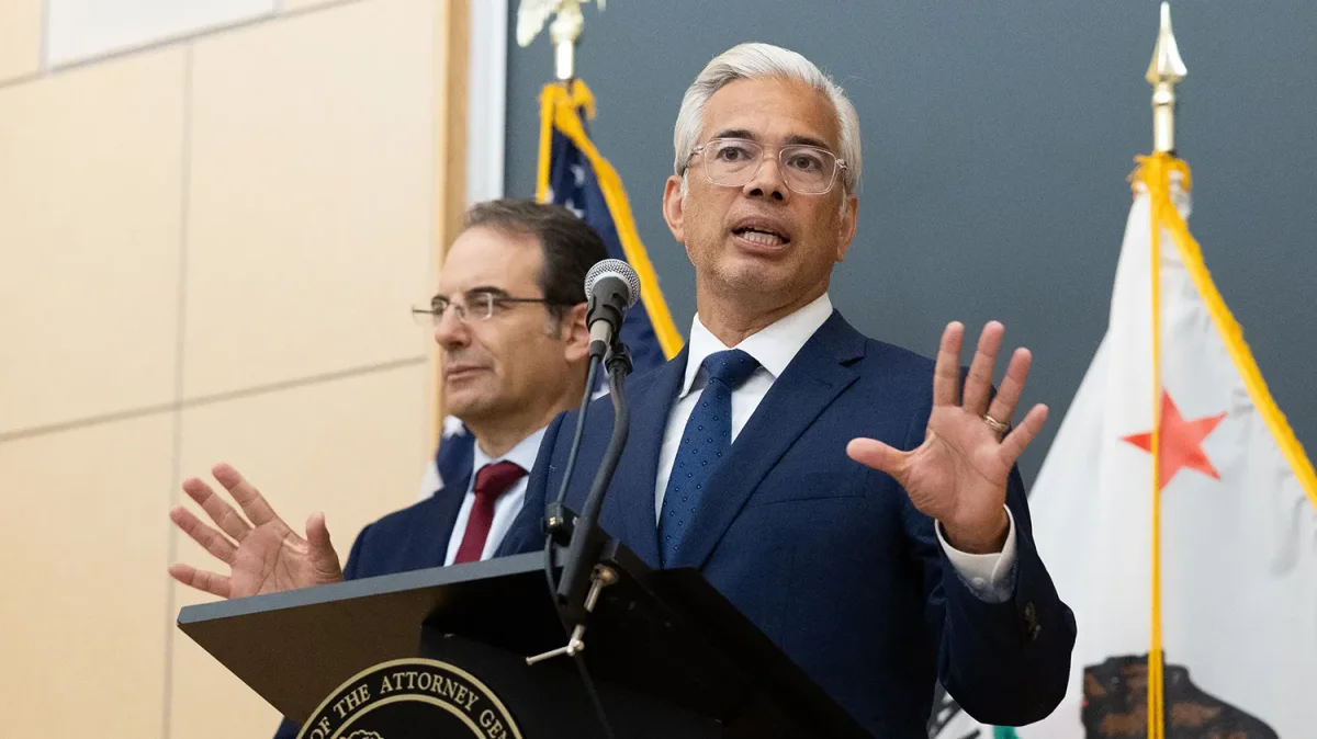 Rob Bonta trava aquisição da Paramount e exige remédios estruturais