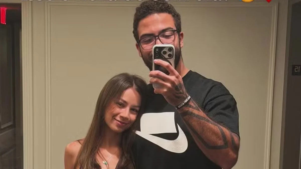 Ronald expõe clima de romance em álbum apaixonado em Nova York