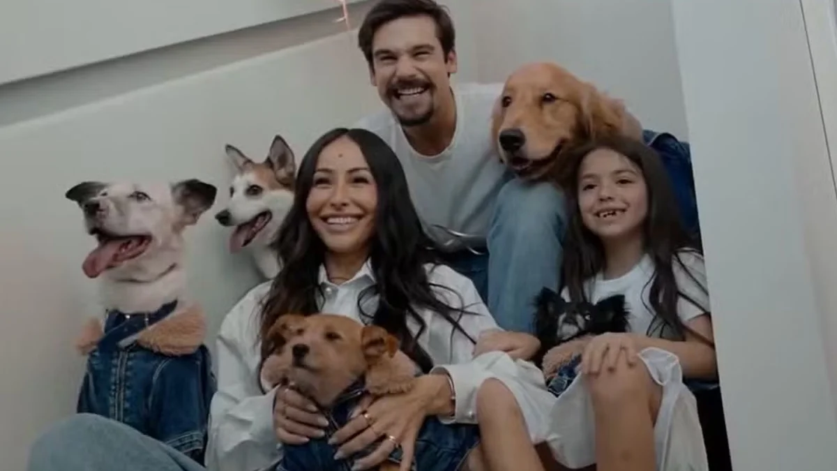 Sabrina Sato e Nicolas Prattes revelam que esperam um menino
