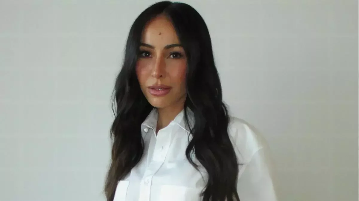 Sabrina Sato revela que perdeu a virgindade já famosa