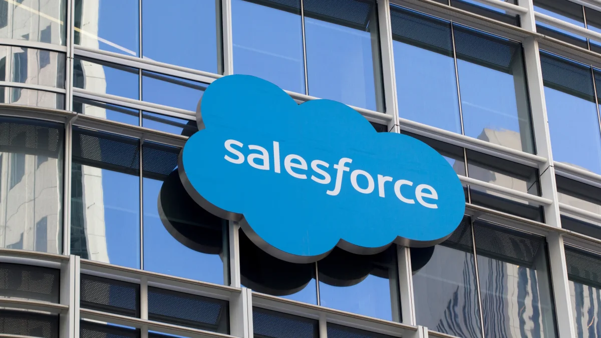 Salesforce: apagão de 7,5 horas expõe riscos de dependências em nuvem