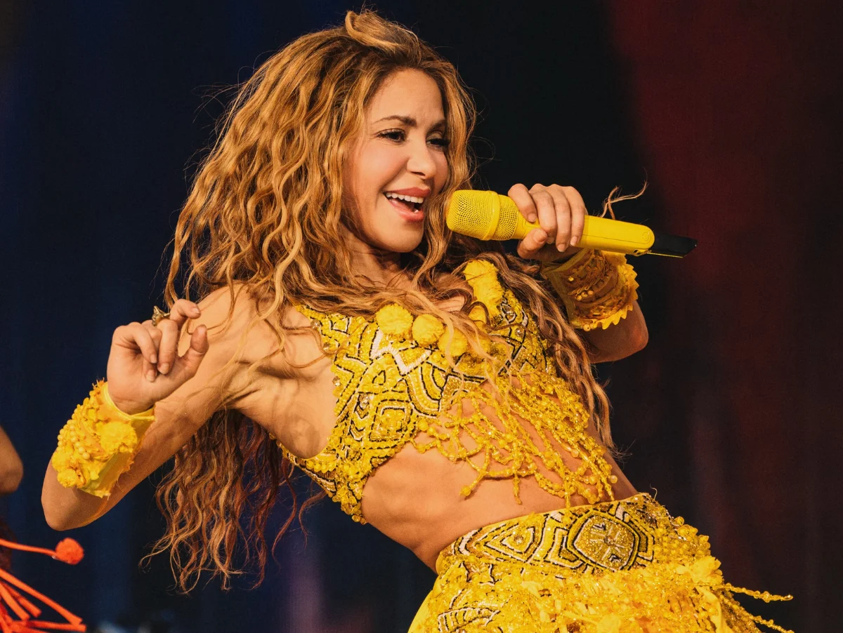 Shakira leva "Dai Dai" ao 17º da Hot 100 e faz história