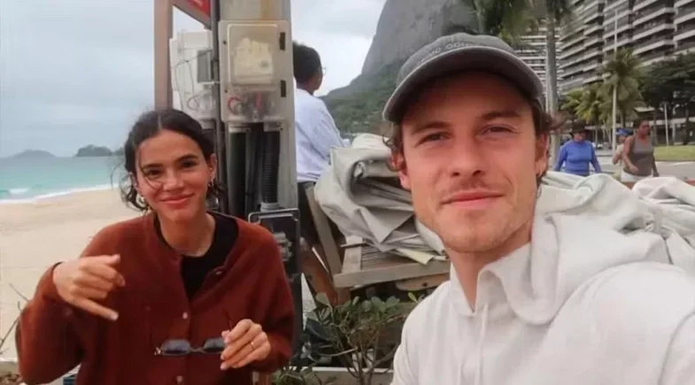 Shawn Mendes assume namoro com Bruna Marquezine em declaração emocionada