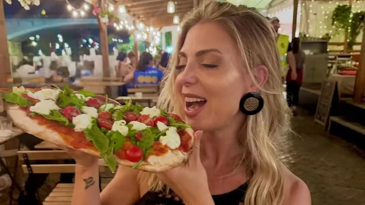 Sheila Mello revela 'dieta italiana' e rotina em Roma