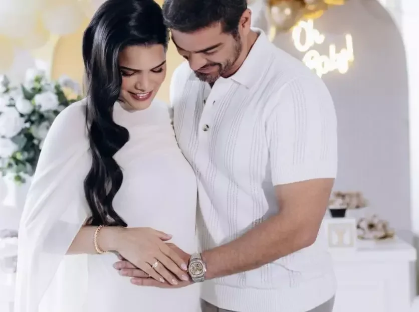 Sidney Sampaio revela que terá uma filha chamada Estela