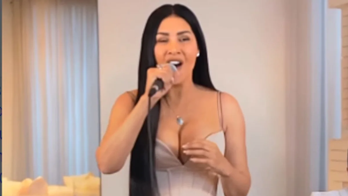 Simaria lança "Pura Vaidade" e pede que fãs aprendam a música