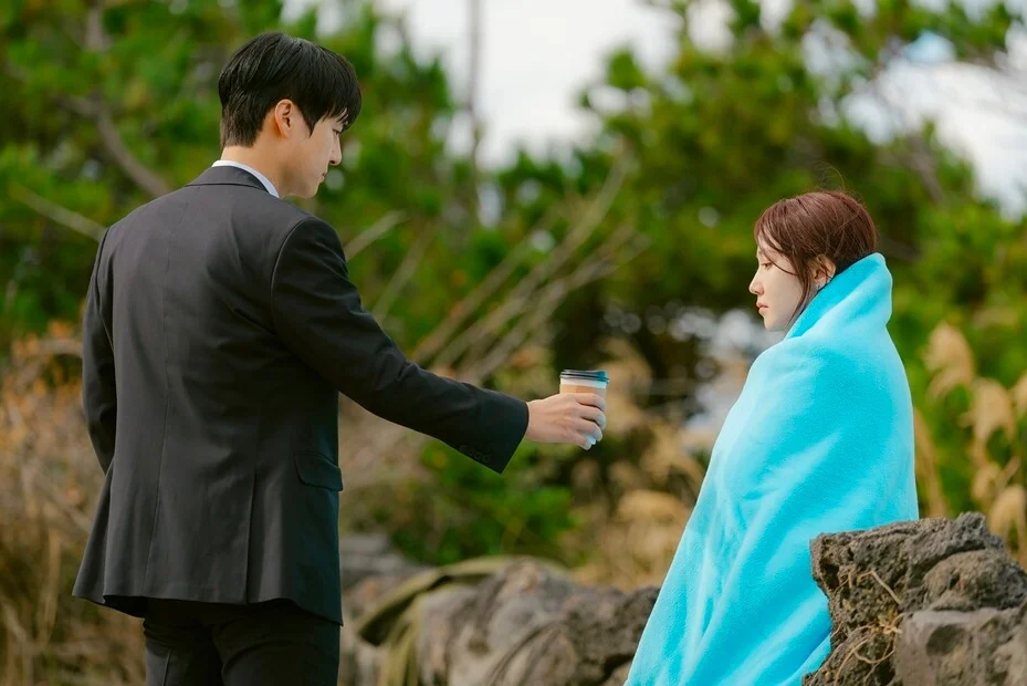 Spooky in Love: gesto de Yang Se Jong aproxima casal após queda