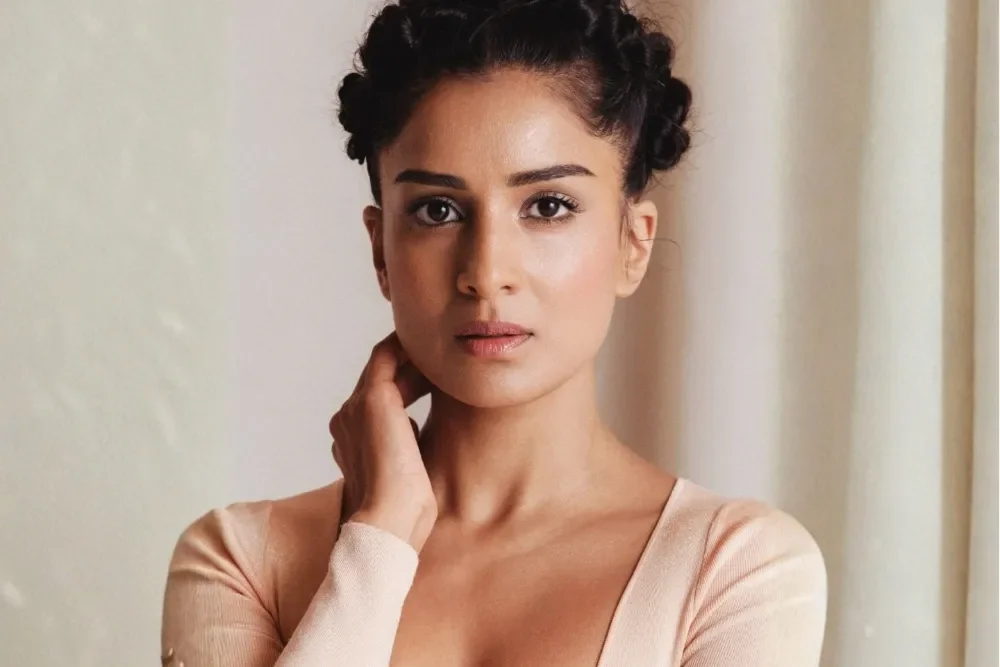 Stay: Rohena Gera chega ao mercado de Toronto com Pallavi Sharda