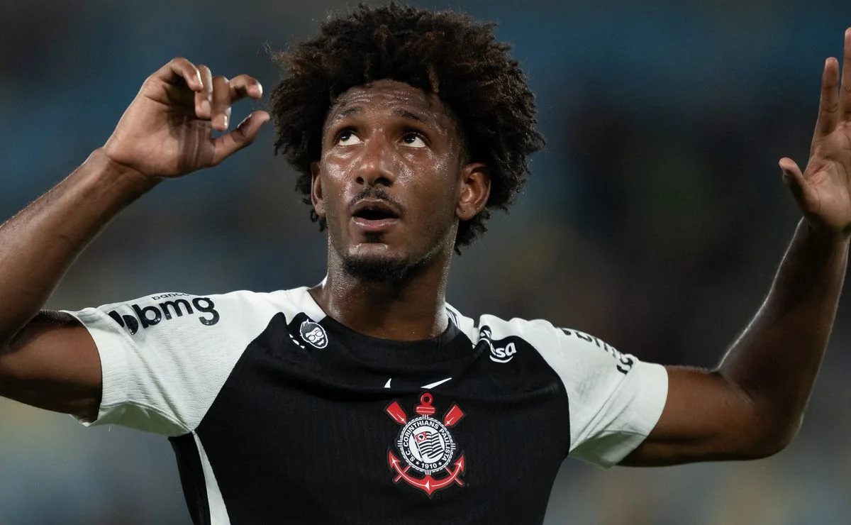 Talles Magno sem custo? Athletico mira atacante recém-oferecido