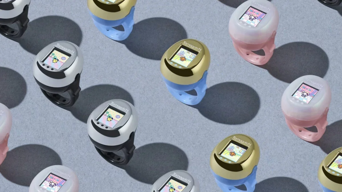 Tamagotchi: anel virtual de 23×28mm entra em pré‑venda por ¥7.700