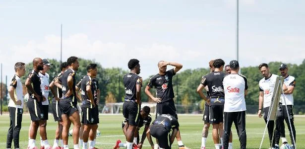 Teste antidoping surpresa atrasa coletiva da seleção