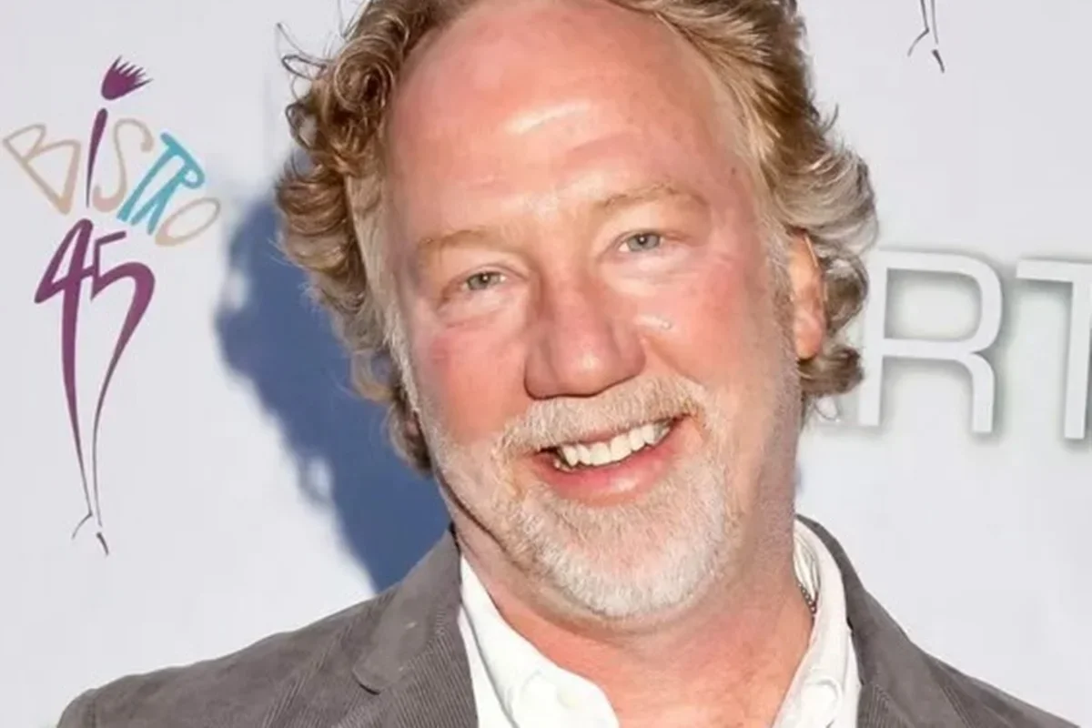 Timothy Busfield: juiz anula processo por falhas da promotoria