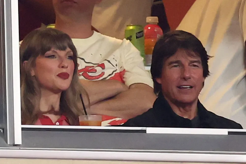 Tom Cruise diz que Taylor Swift o 'ensinou' sobre futebol no Chiefs