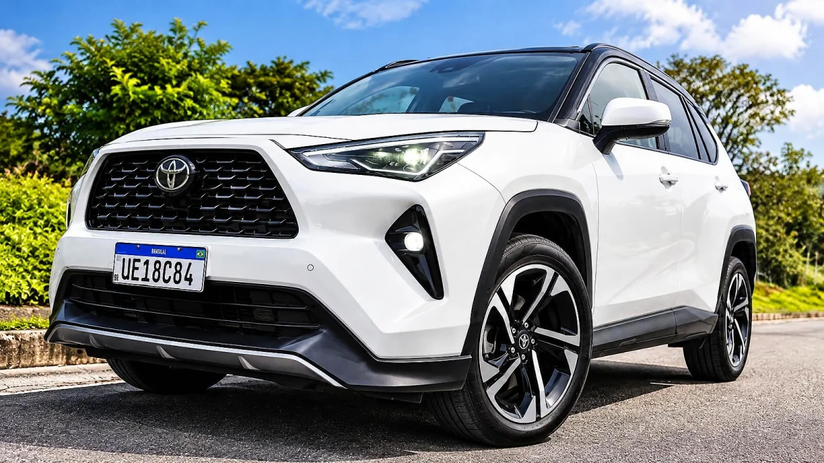 Toyota Yaris Cross supera Tiggo 7 por 125 unidades no varejo