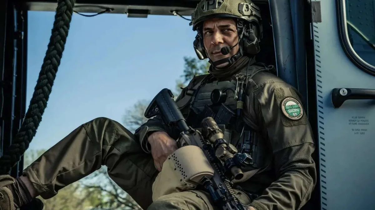 Unidade de Elite GIGN: explosão fora da escola mata Jessica