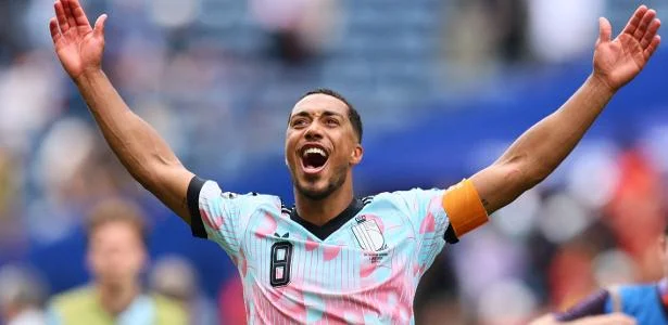 United intensifica investida por Tielemans, alvo-chave