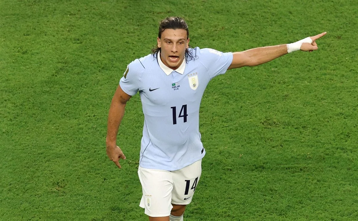 VAR ignorou entrada dura em Agustín Canobbio na Copa