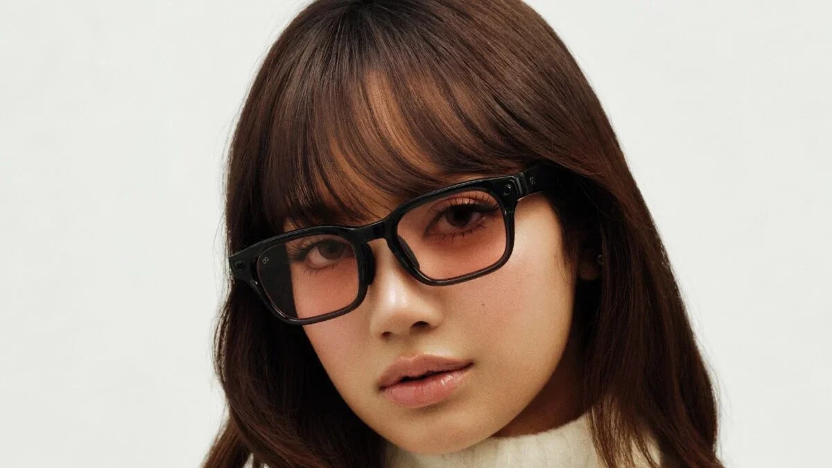 Veja como meta’s smart glasses pr cleanup campaign is in full swing