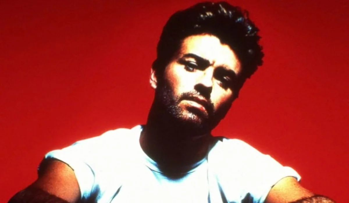 VMAs: tributo a George Michael reúne Raye, Sombr e Teddy Swims