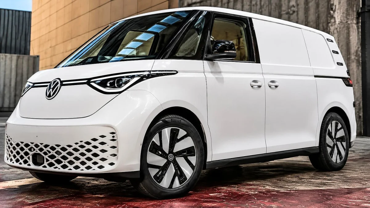 Volkswagen ID. Buzz Cargo LWB: 4,4 m³ de carga e até 340 cv