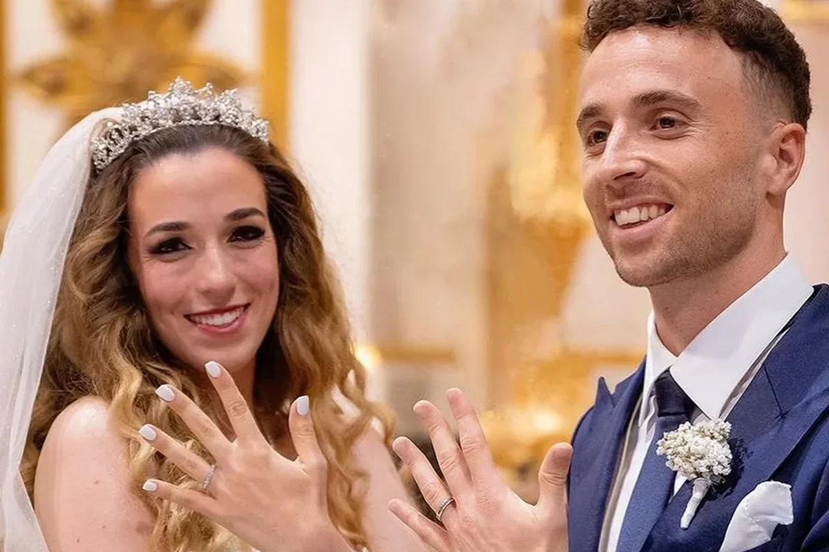 Votos de casamento revelam promessa feita 11 dias antes
