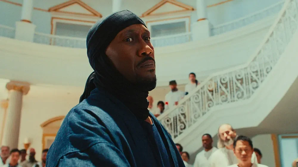 Your Mother Your Mother Your Mother: Mahershala Ali ganha papel à altura