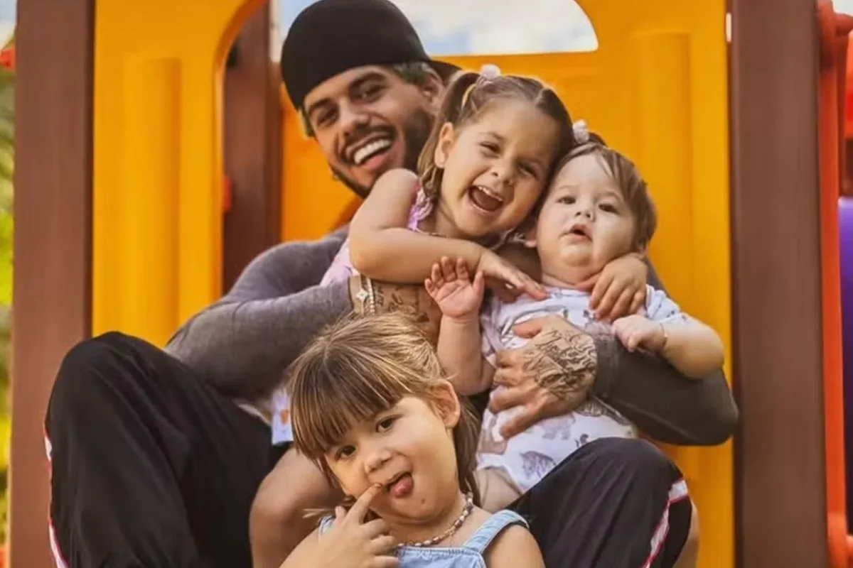Zé Felipe: filhas seguem em São Paulo por restrição de voo